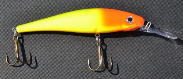 Jesse DJE, 14cm. 025.